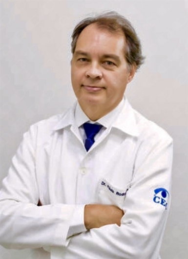 Foto Dr Flávio Rodrigues Oftalmologista
